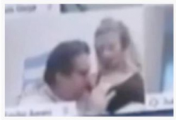 接吻摸胸视频,揭秘接吻摸胸视频背后的情感纠葛